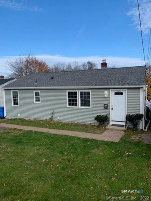 3 Forestville Ave, Plainville, CT, 06062-2159 | Card Image