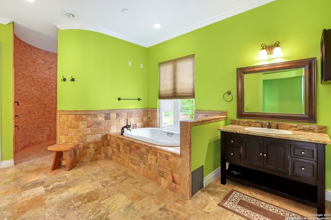 2900 Rimrock Dr, House other with 2 bedrooms, 4 bathrooms and null parking in Spring Branch TX | Image 20
