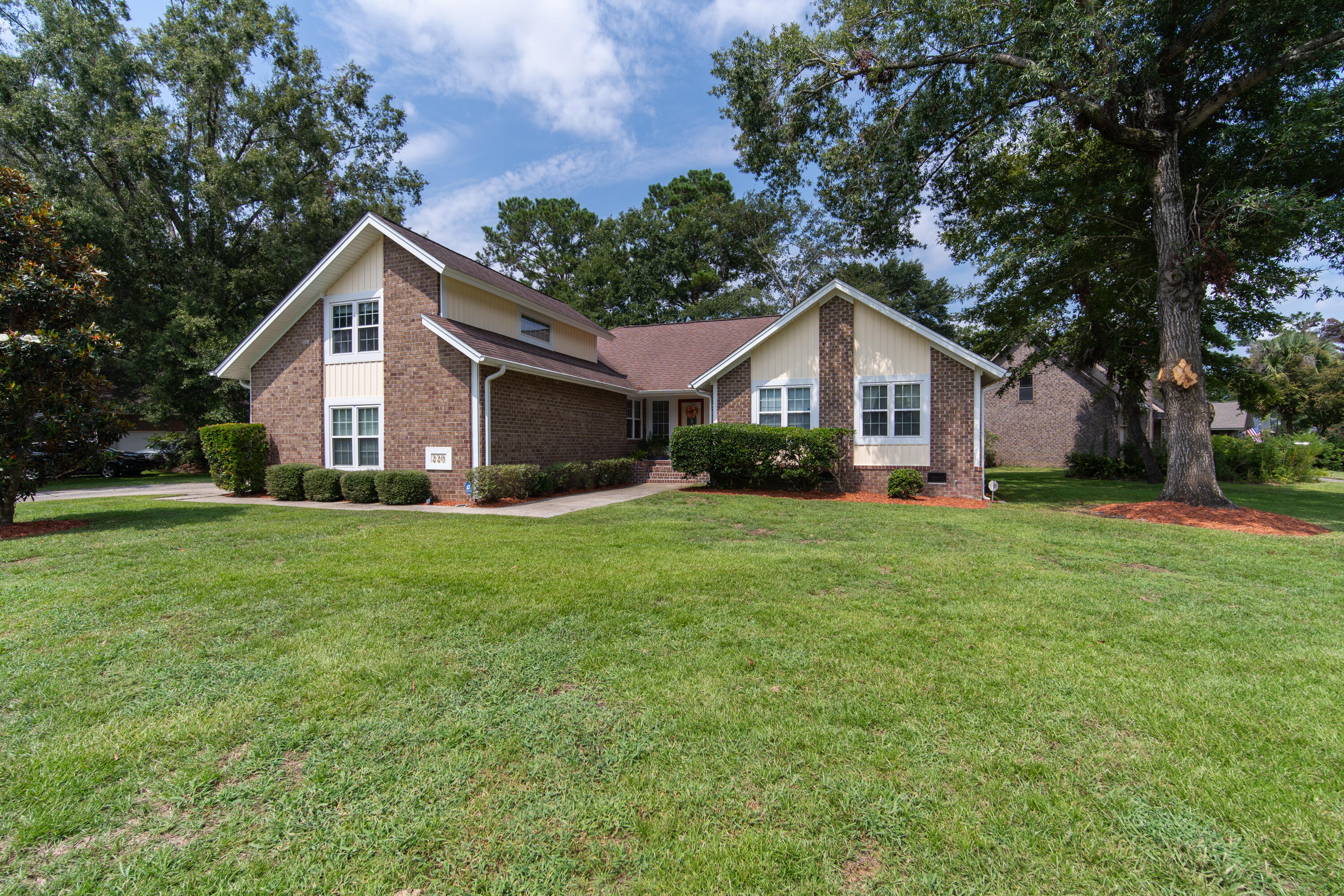 Tall Pines Rd, Ladson, SC 29456