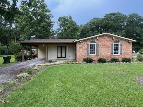 712 W J St, Erwin, NC, 28339-8724 | Card Image