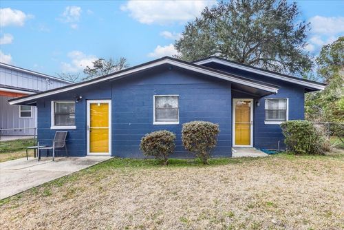 516 Thomas St, Quincy, FL, 32351-3561 | Card Image