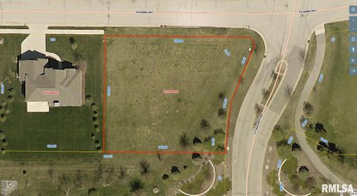 3206 W Pilgrims Way, Peoria, IL, 61615-9511 | Card Image