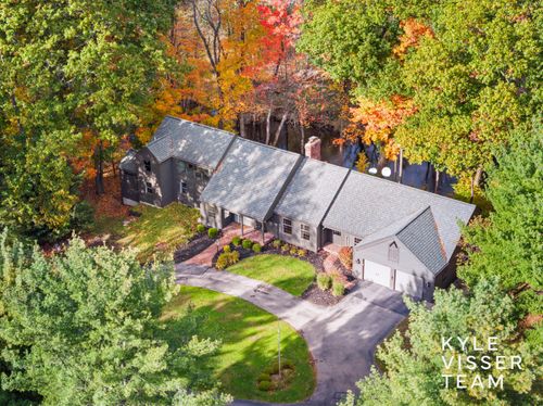 10479 Braska Ave, Middleville, MI, 49333-9309 | Card Image