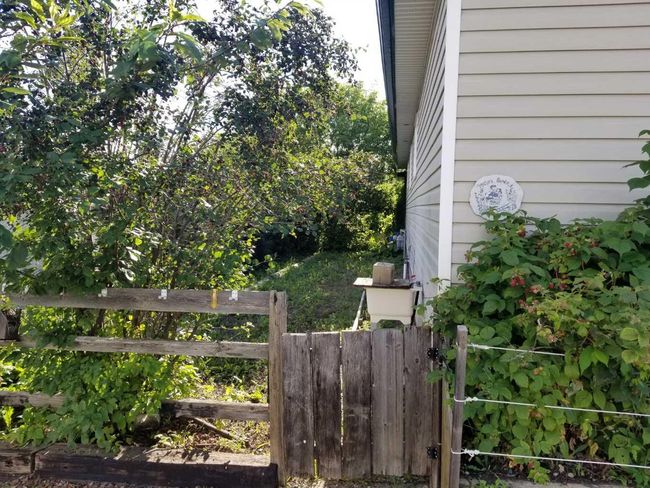 8401 94 Street, House other with 2 bedrooms, 2 bathrooms and 4 parking in Peace River AB | Image 30