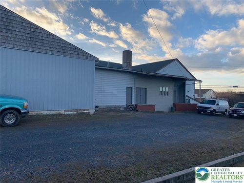 155 N 9th St, COPLAY, PA, 18037-1618 | Card Image