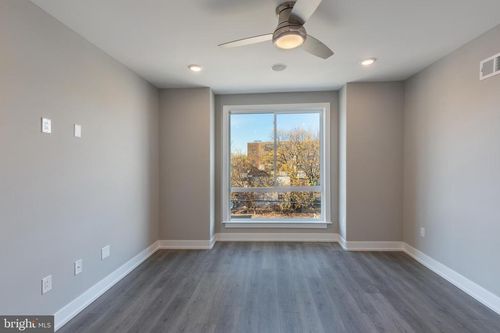 2327 N 3rd St, PHILADELPHIA, PA, 19133-2906 | Card Image