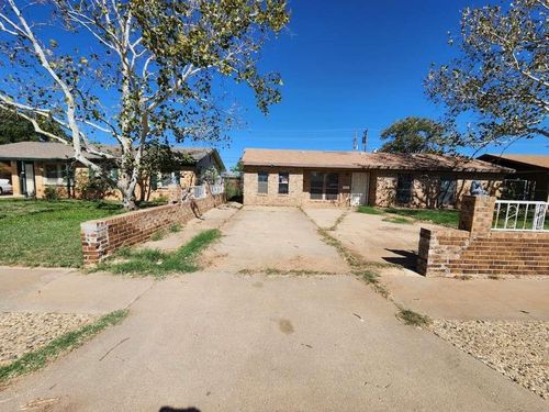 1807 E 1st St, Lubbock, TX, 79403-4003 | Card Image
