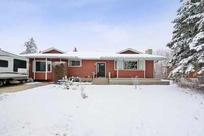 662 11 Ave, House other with 4 bedrooms, 3 bathrooms and 6 parking in Carstairs AB | Image 1