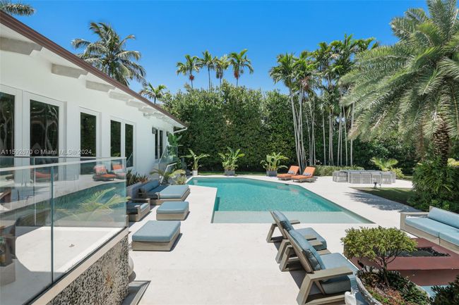 7233 Los Pinos Blvd, House other with 5 bedrooms, 6 bathrooms and null parking in Coral Gables FL | Image 36