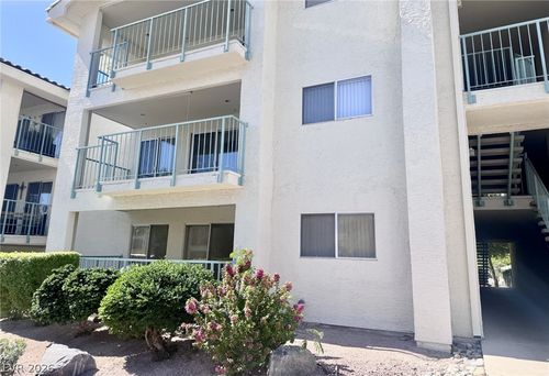 2045-3550 Bay Sands Dr, Laughlin, NV, 89029-1316 | Card Image