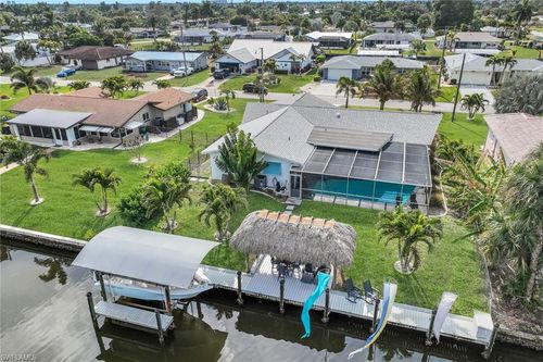 419 Pinecrest Ct, Cape Coral, FL, 33904-5800 | Card Image