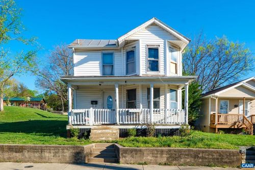 580 Hawkins St, HARRISONBURG, VA, 22801-4303 | Card Image