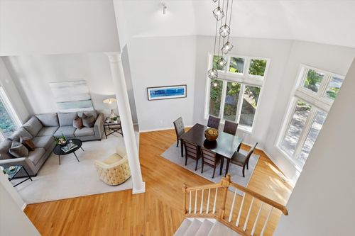 1312 Summit Oaks Dr, Burnsville, MN, 55337-4715 | Card Image