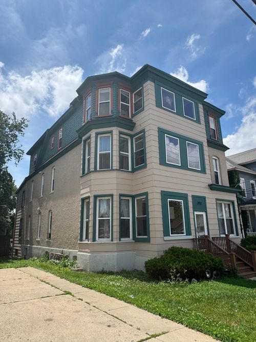 292 Villa St, ELGIN, IL, 60120-6671 | Card Image