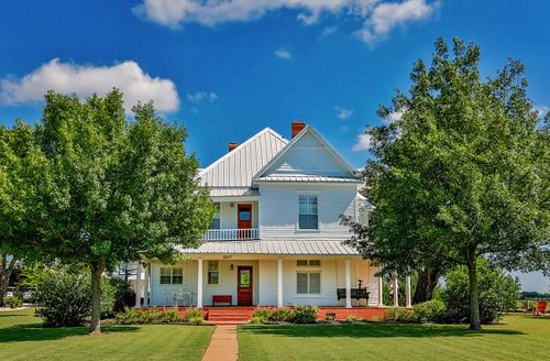 5217 W Fm 922, Valley View, TX, 76272-4733 | Card Image