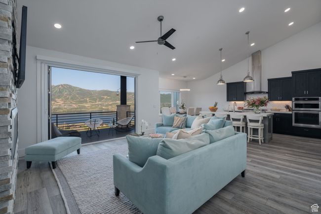 UNIT3 - 11103 N Shoreline Dr, Home with 4 bedrooms, 4 bathrooms and 4 parking in Hideout UT | Image 5
