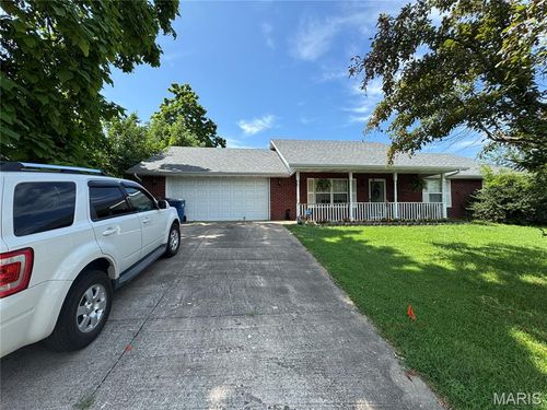 1620 Bald Hill Rd, Jefferson City, MO, 65101-3804 | Card Image