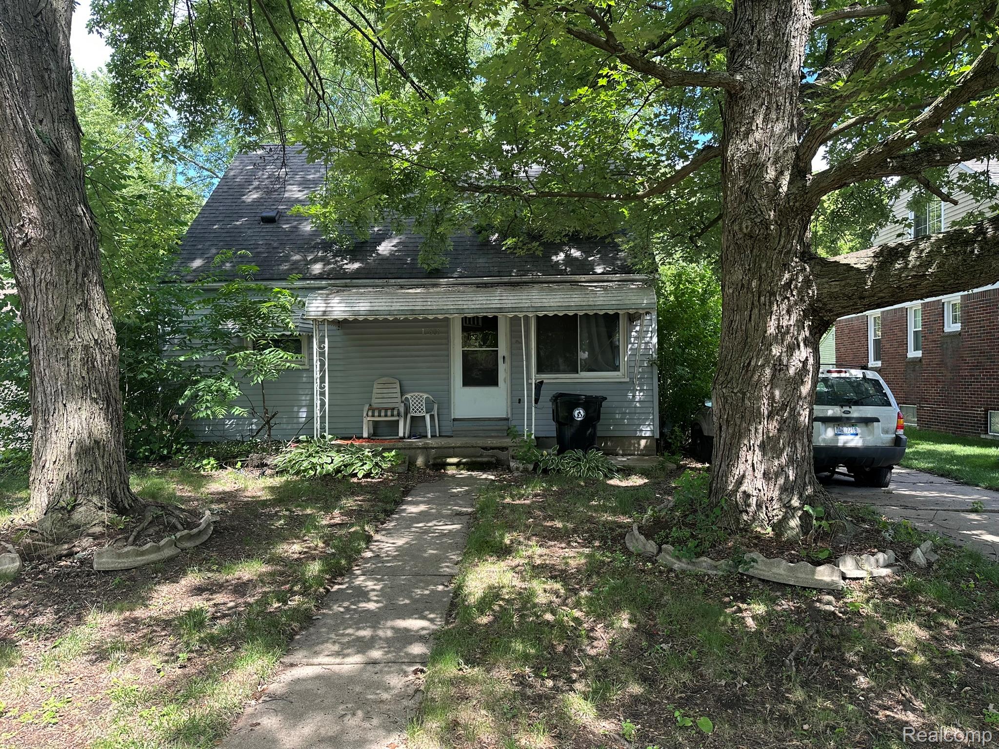 Residential in Redford Charter Township 2