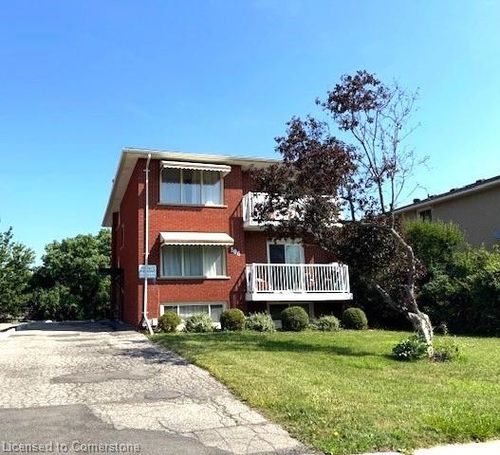 1-106 Chandler Dr, Kitchener, ON, N2E1G6 | Card Image
