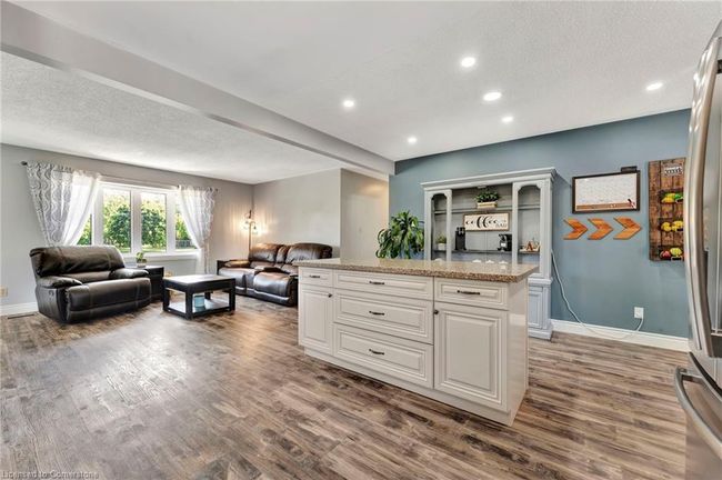 192 Myers Rd, House other with 5 bedrooms, 2 bathrooms and 15 parking in Cambridge ON | Image 13