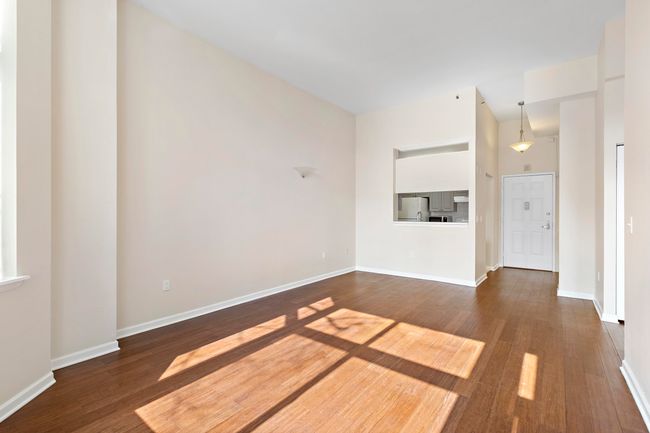 APT-110 - 20 2 Nd St, Condo with 1 bedrooms, 1 bathrooms and null parking in Jersey City NJ | Image 5