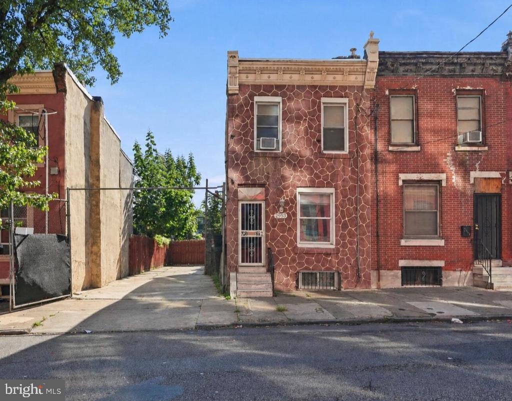 Residential in PHILADELPHIA