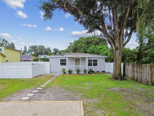 2302 W Idlewild Ave, TAMPA, FL, 33603-1040 | Card Image