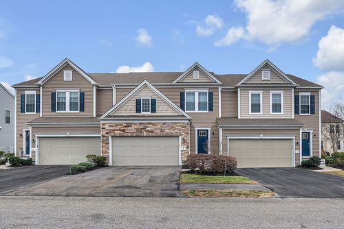 5-5 Chestnut Creek, Weymouth, MA, 02190 | Card Image