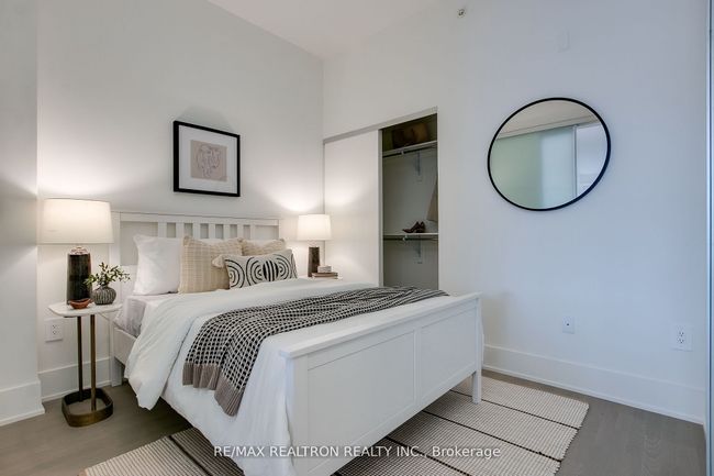 404 - 495 Logan Ave, Condo with 2 bedrooms, 2 bathrooms and 1 parking in Toronto ON | Image 17
