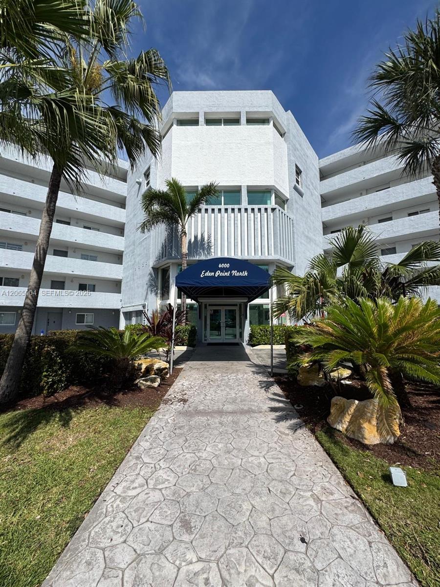 Residential in North Miami Beach 2
