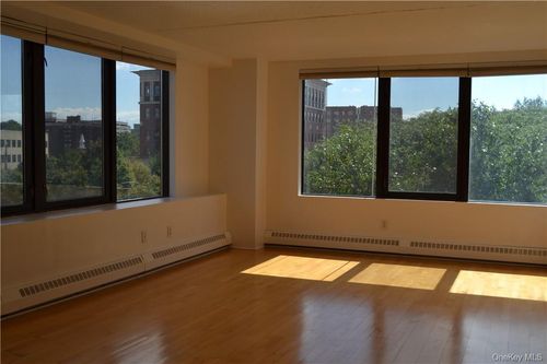 apt-306-4 Martine Ave, White Plains, NY, 10606-4002 | Card Image