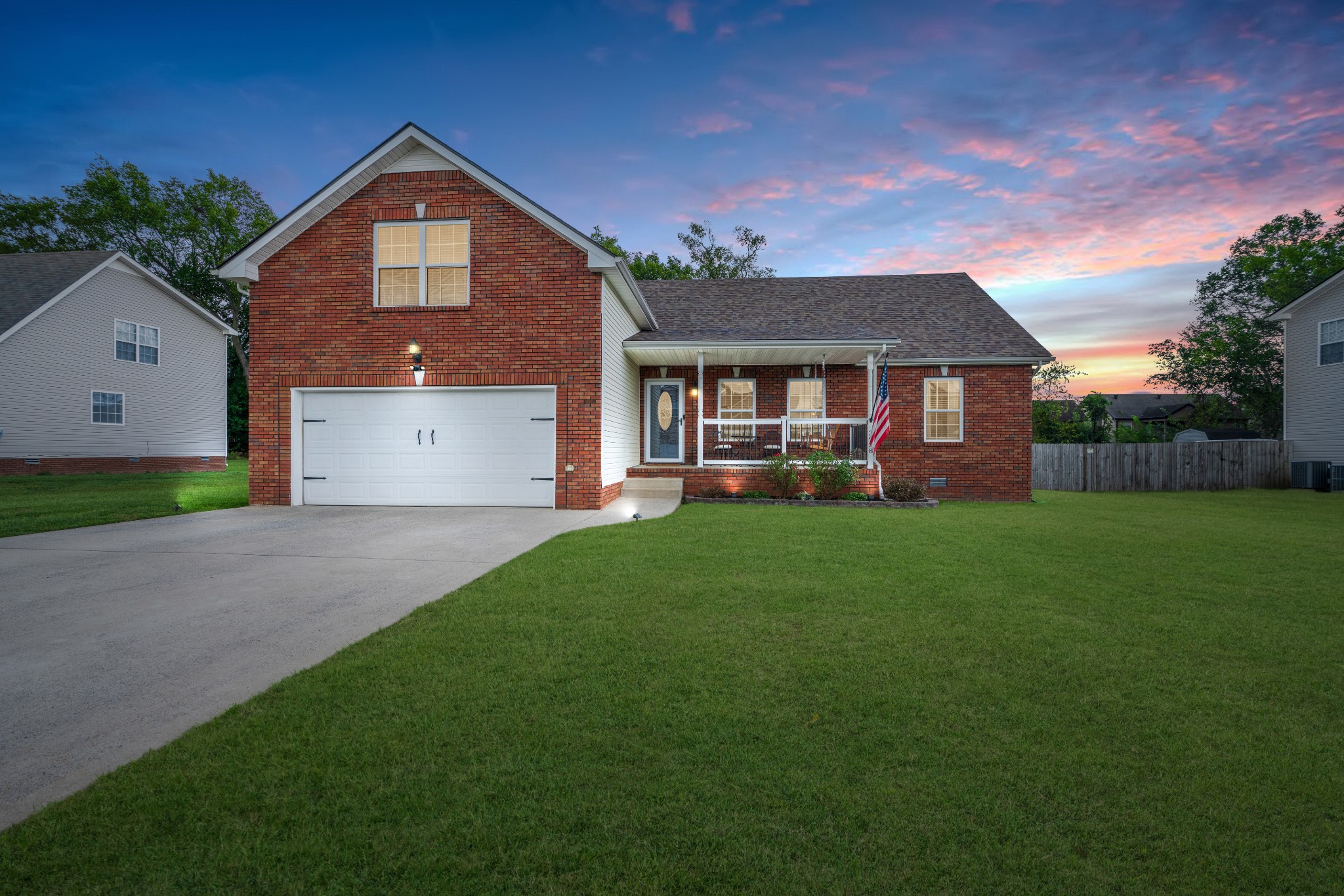 Benjamin Dr, Clarksville, TN 37040