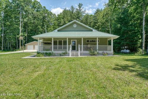 213 Indian Rock Trl, Jamestown, TN, 38556-6823 | Card Image