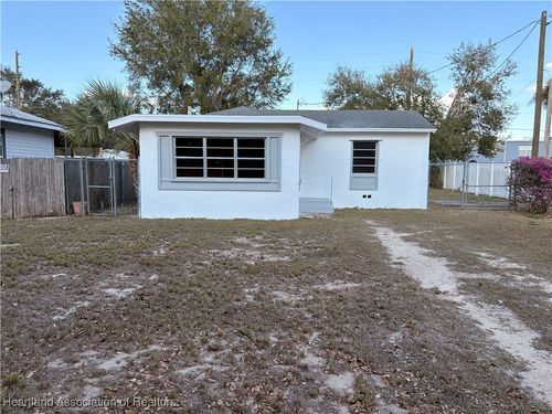 228 Magnolia Avenue, Sebring, FL, 33870 | Card Image