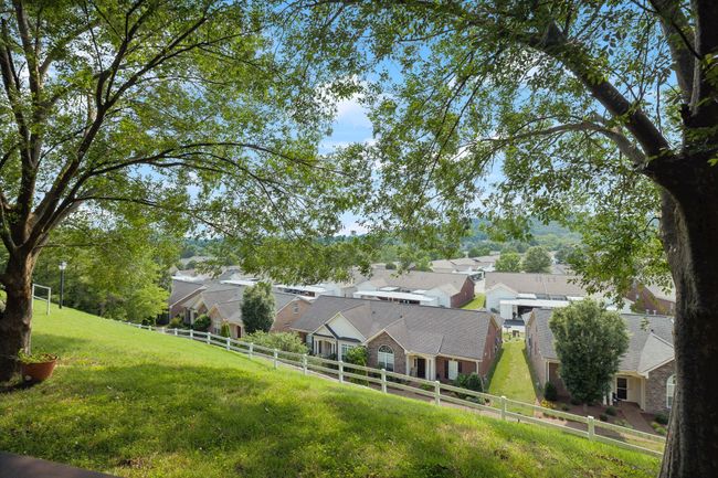 1816 Brentwood Pointe, Townhouse with 2 bedrooms, 3 bathrooms and 1 parking in Franklin TN | Image 39