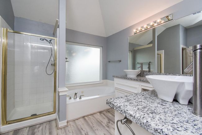 2615 Pinebend Dr, House other with 4 bedrooms, 3 bathrooms and 2 parking in Pearland TX | Image 20