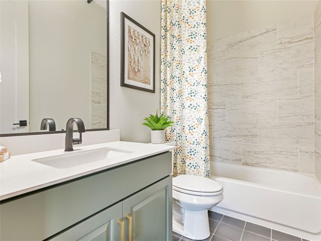 2nd Bathroom | Image 15