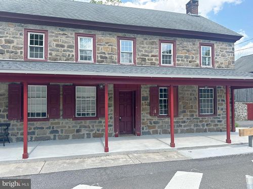 3198 Main St, GREEN LANE, PA, 18054-2267 | Card Image