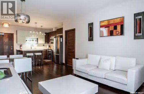 313-2101 Heseltine Rd, Regina, SK, S4V3H1 | Card Image