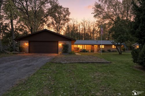 7227 Kenilworth Dr, Lambertville, MI, 48144-9548 | Card Image