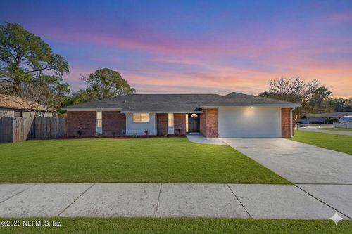 8623 Bishopswood Drive, Jacksonville, FL, 32244 | Card Image