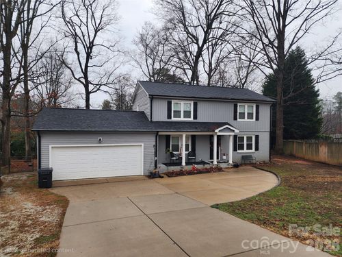 130 Cherokee Ln, Salisbury, NC, 28147-8046 | Card Image
