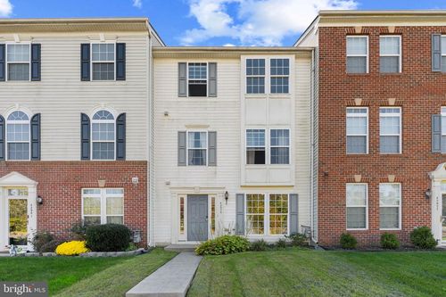 42979 Edgewater St, CHANTILLY, VA, 20152-3453 | Card Image