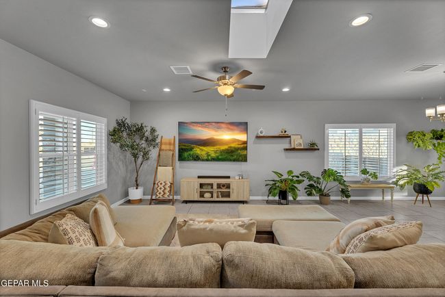 203 Bretby Pl. | Image 5