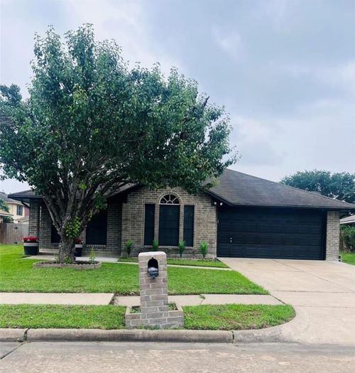 9310 Blackhawk Cir, Houston, TX, 77075-4904 | Card Image