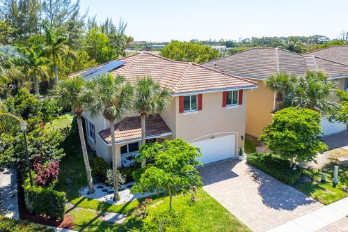 4725 Foxtail Palm Ct, Greenacres, FL, 33463-6841 | Card Image