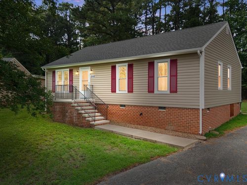 2552 Hickory Knoll Ln, Richmond, VA, 23230-2126 | Card Image