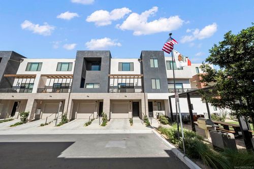 2005 Vela Ln, San Diego, CA, 92154-8061 | Card Image