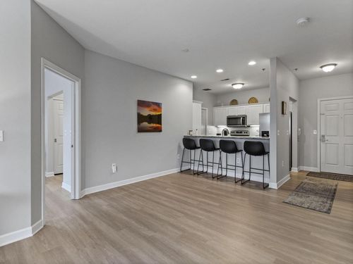 205-213 S Main Street, Thiensville, WI, 53092 | Card Image