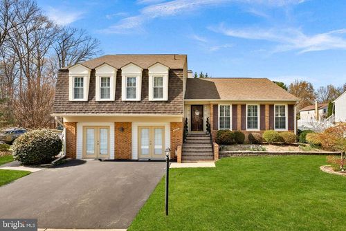 6208 Ormandy Dr, BURKE, VA, 22015-3810 | Card Image